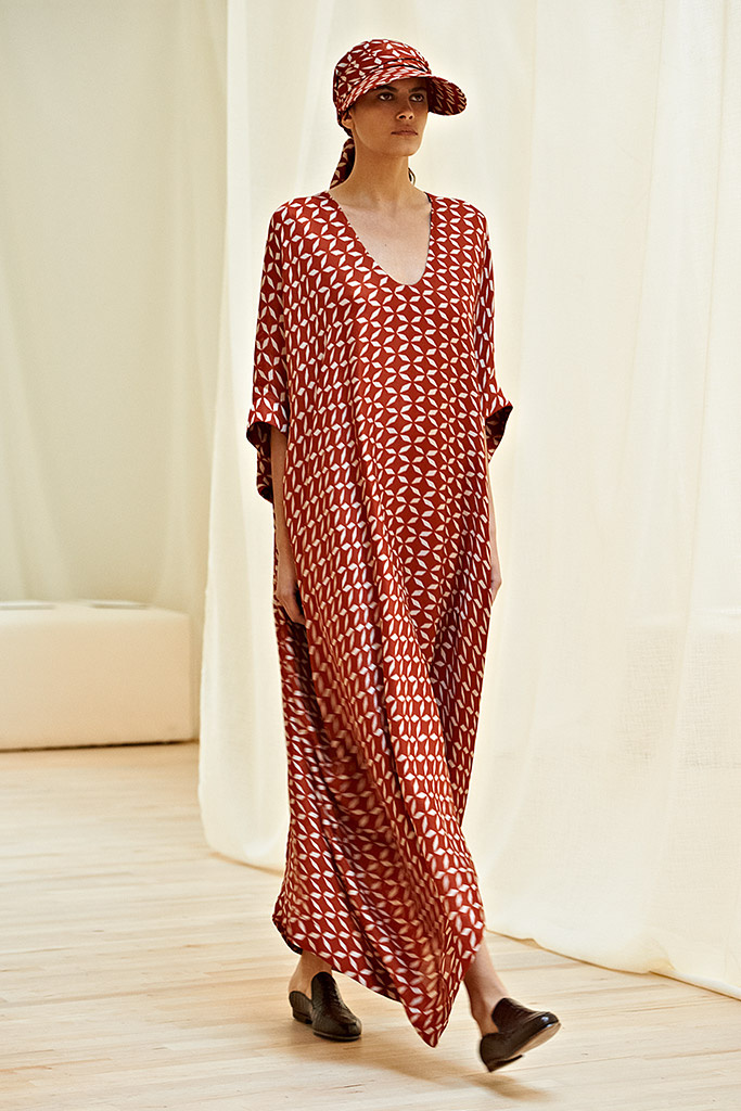 the_row_pasarela_231493872_683x